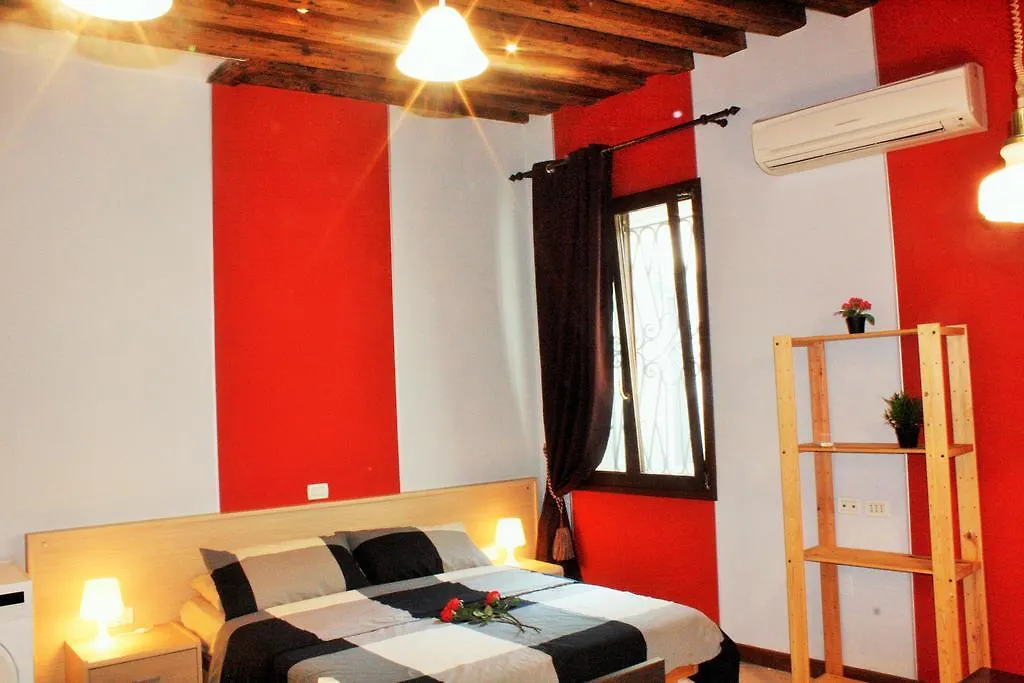 Mario Apartment 5012 Venice 0*,
